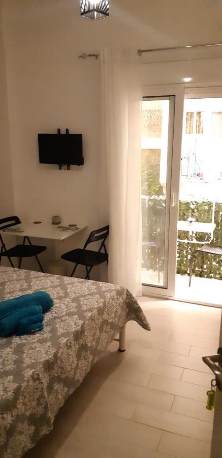 Luxury Apartment Near Metro By Hospitality Gr Atenas Exterior foto